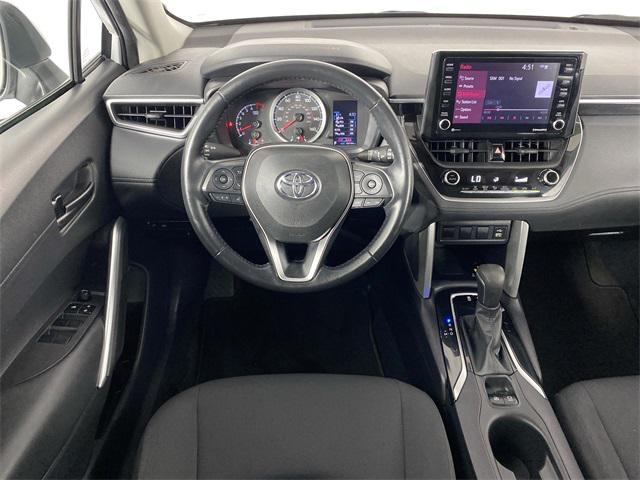2022 toyota corolla cross le