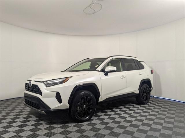 2022 toyota rav4 hybrid se