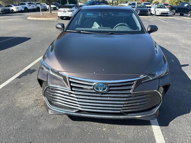 2020 toyota avalon hybrid limited