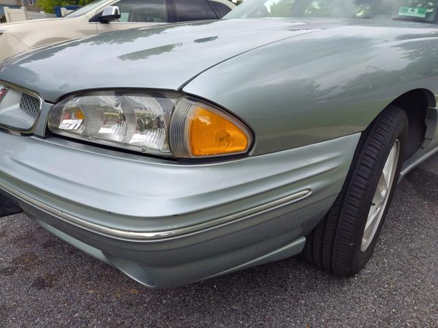 1997 pontiac bonneville se