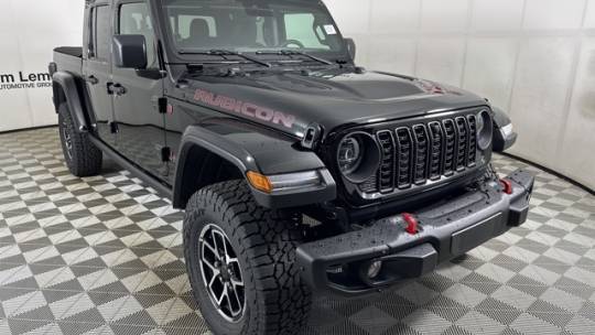 2024 Jeep Gladiator