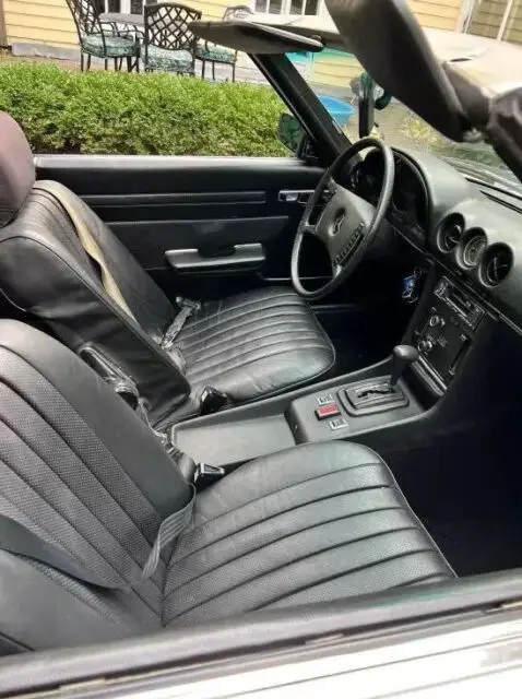 1972 automatic rwd convertible 97,000 miles leather interior