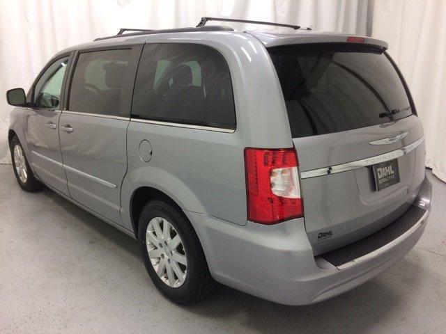 used 2014 chrysler town & country touring onalaska, wi 54650 for sale in onalaska, wisconsin