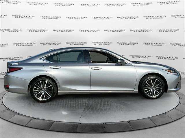 2024 lexus es 250 base