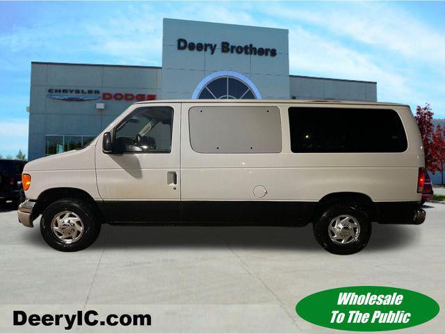 2003 ford e150 chateau