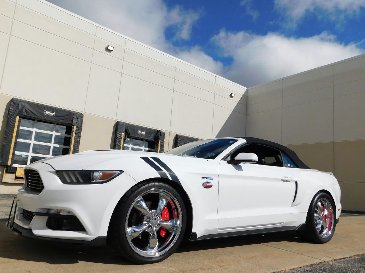 2015 ford mustang