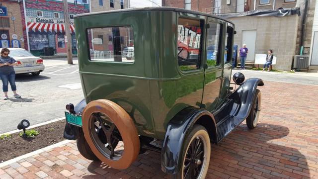 1926 model t 4 door sedan nice