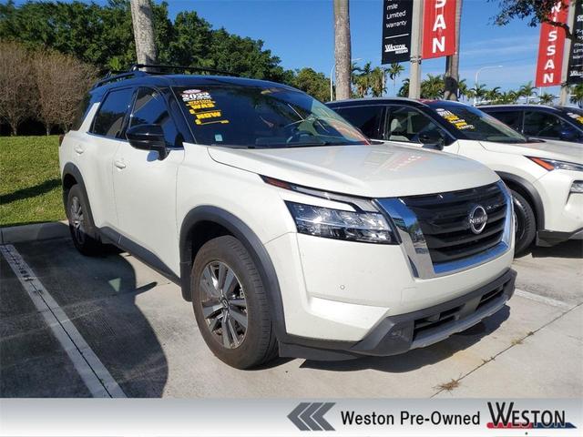 2022 nissan pathfinder sl