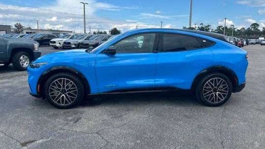2024 Ford Mustang Mach-E premium