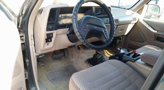 1994 ford explorer fuel injected 351 cleavland cobra jet
