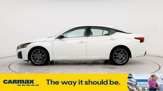2023 Nissan Altima
