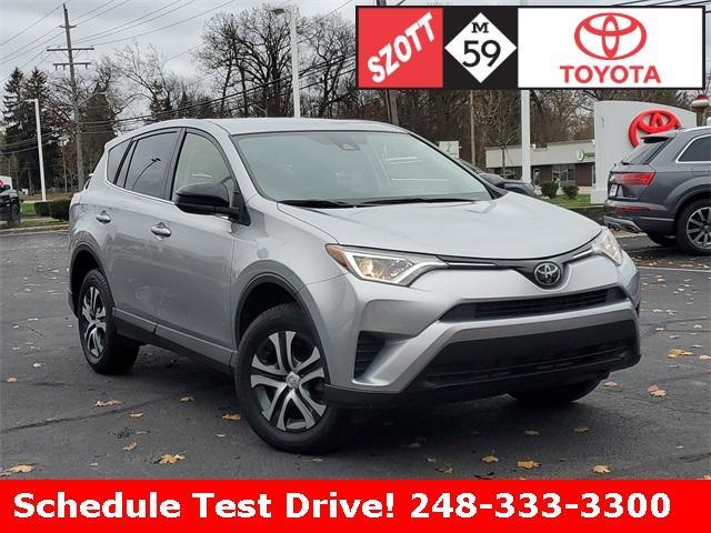 2018 toyota rav4 le