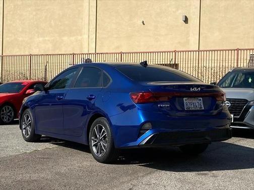 2022 kia forte