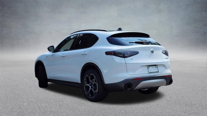 2024 alfa romeo stelvio ti