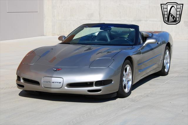 2001 chevrolet corvette base