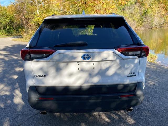2021 toyota rav4 hybrid xle
