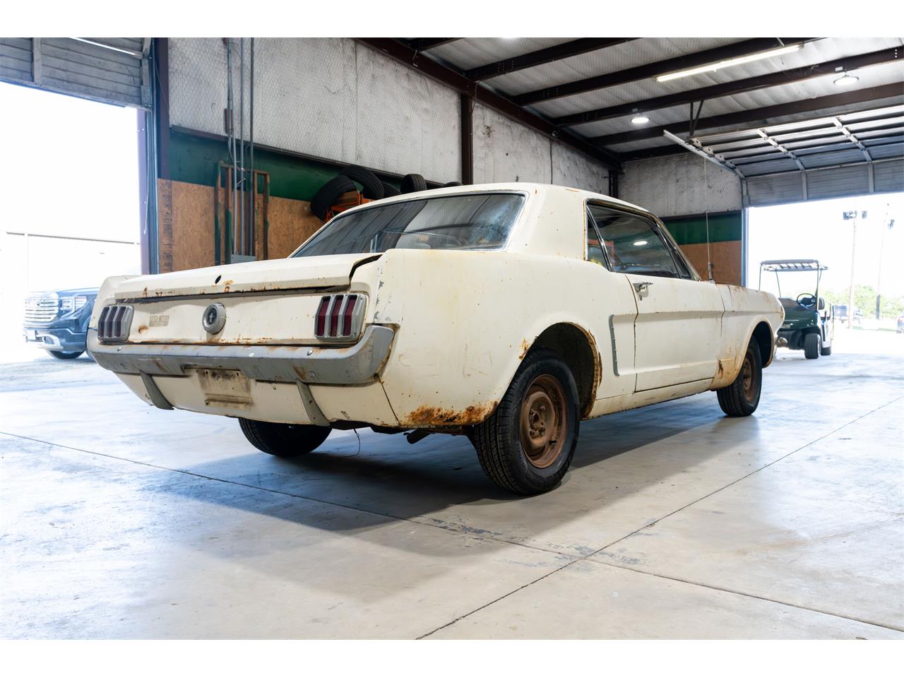 1965 ford mustang