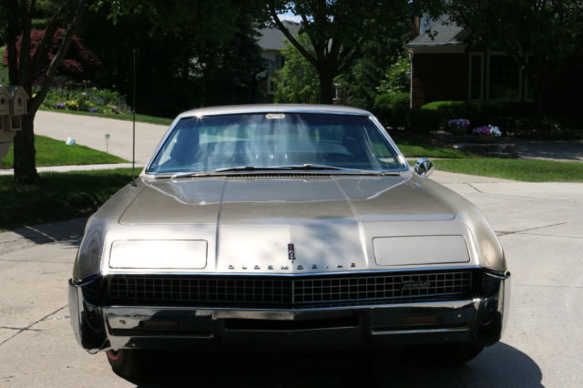 1967 oldsmobile toronado deluxe 7.0l