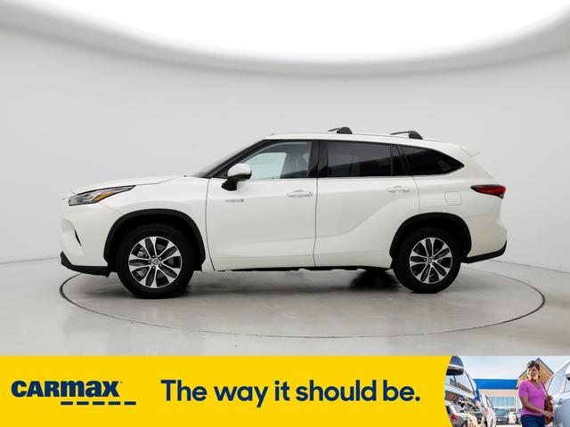 2020 toyota highlander hybrid xle