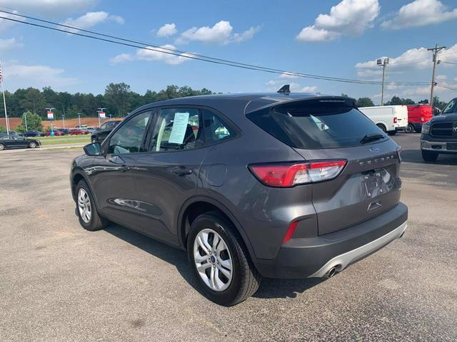 2021 ford escape s