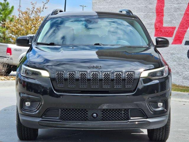 2023 jeep cherokee altitude lux