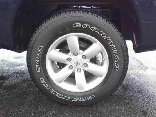 2012 nissan titan crew cab sv pickup 4d 5 1/2 ft in warrington, pa