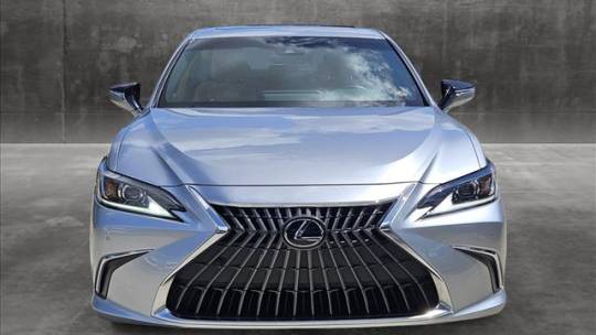 2022 Lexus ES