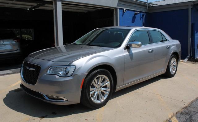 2016 chrysler 300 s