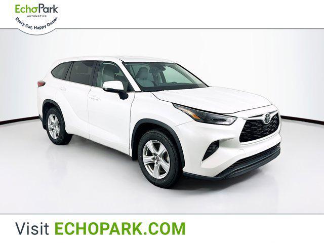 2023 toyota highlander l
