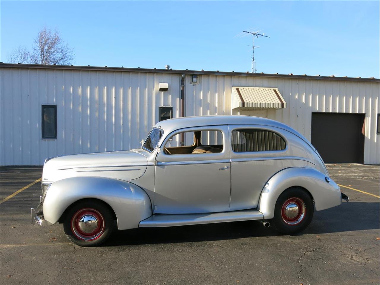 1939 ford deluxe