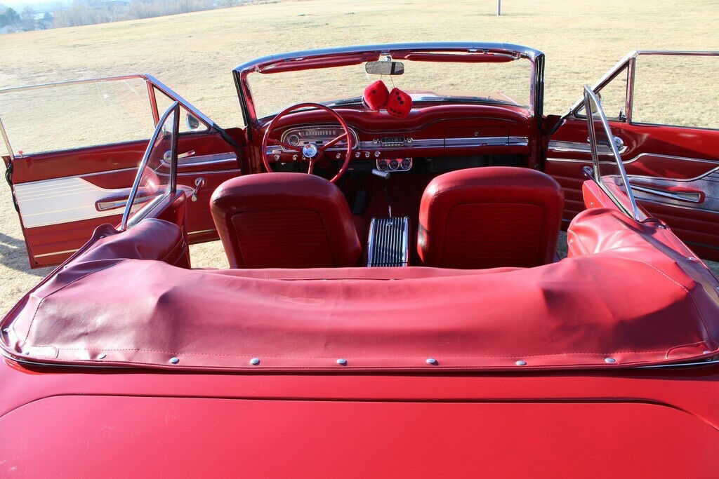 1963 ford falcon convertible v8 63,000 mi 4 on the floor no rust electric top