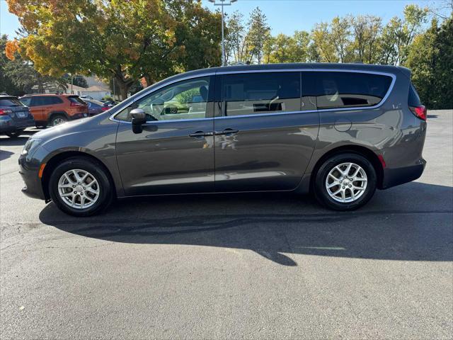 2018 chrysler pacifica touring