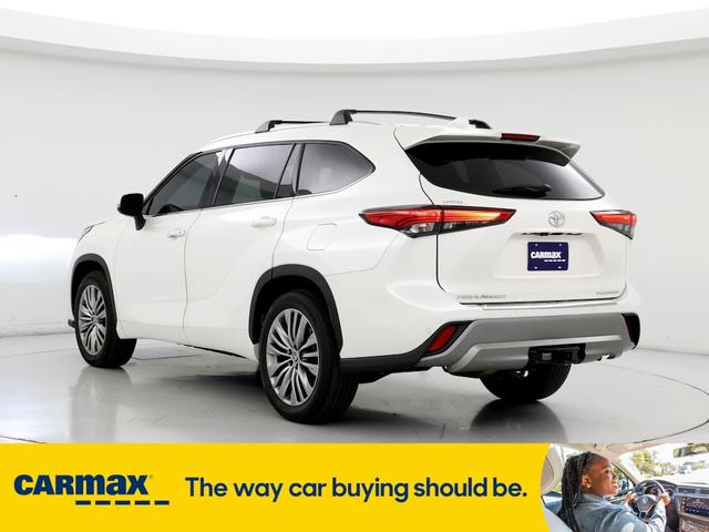 2021 toyota highlander platinum