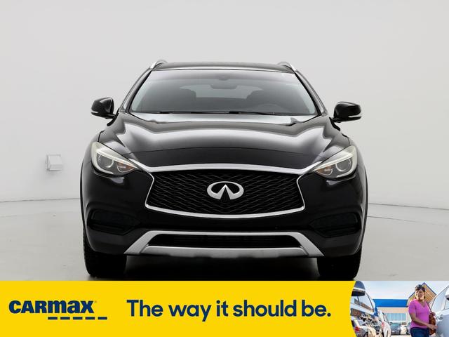 2017 infiniti qx30 luxury