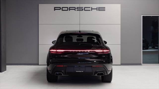 2024 porsche macan base