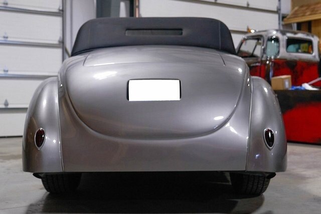 1939 ford deluxe