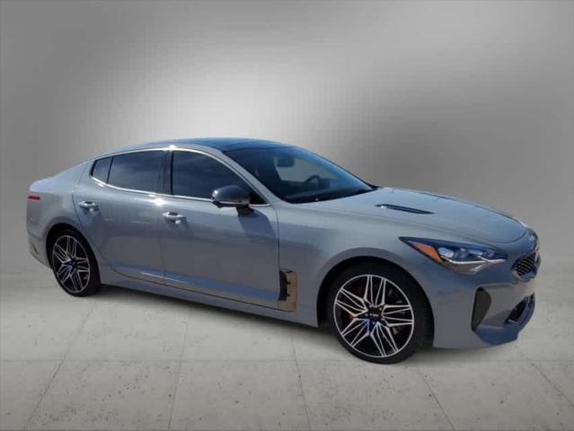 2022 kia stinger gt2