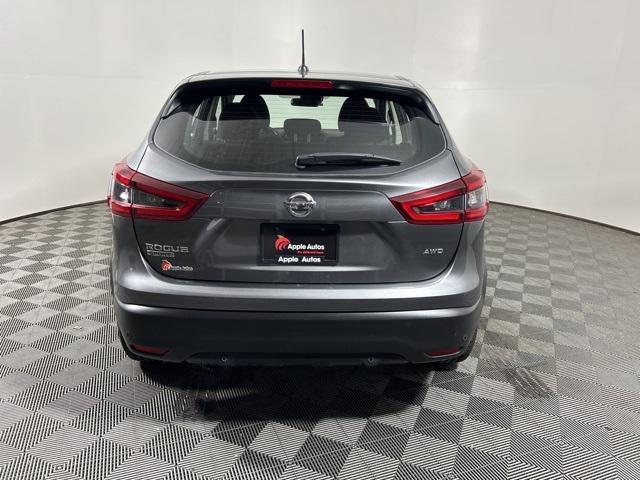 2021 nissan rogue sport s