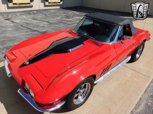 1965 chevrolet corvette base