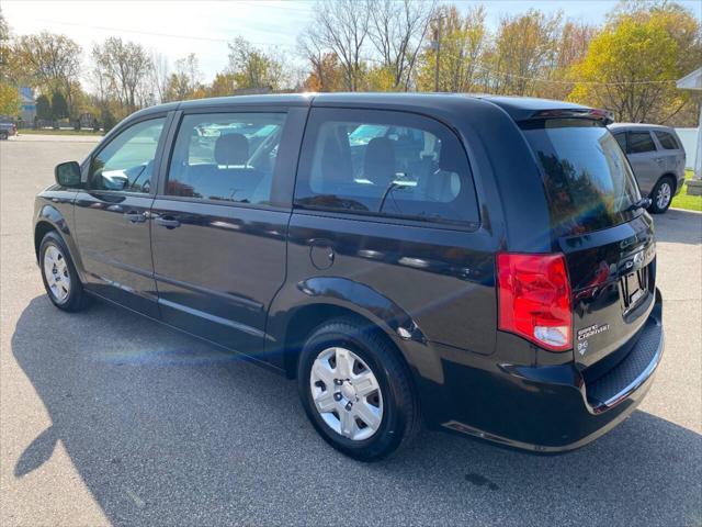 2013 dodge grand caravan se