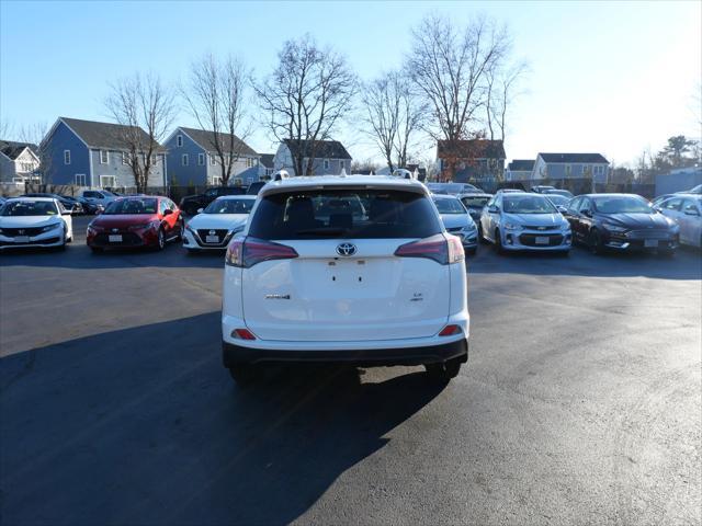 2016 toyota rav4 le