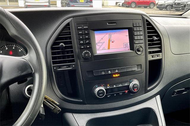 2016 mercedes-benz metris base