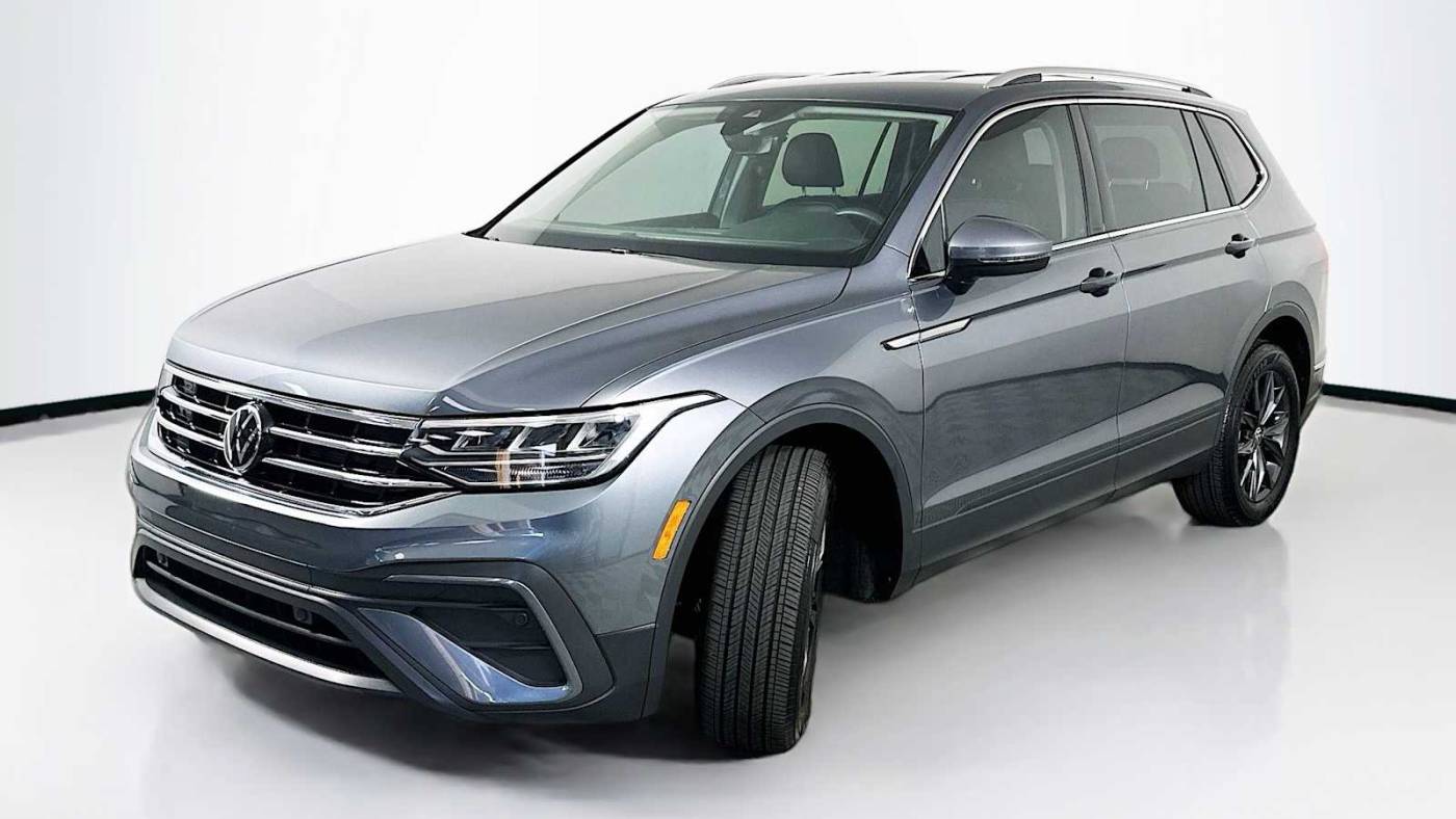 2022 volkswagen tiguan se