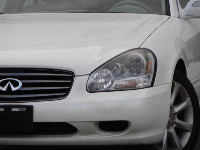 2002 infiniti q45 base 4dr sedan