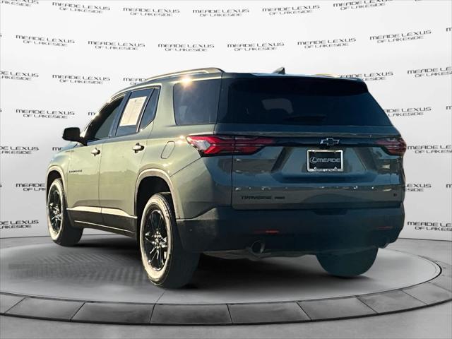 2023 chevrolet traverse lt leather