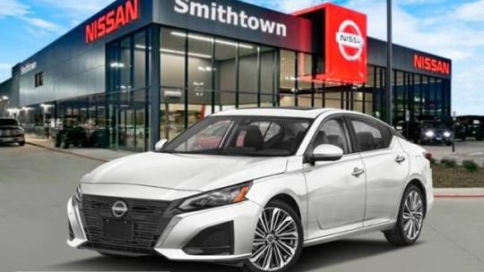 2025 Nissan Altima