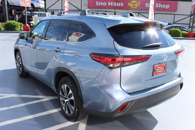 2022 toyota highlander xle