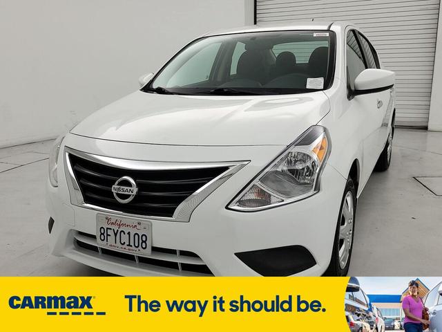 2015 nissan versa sv
