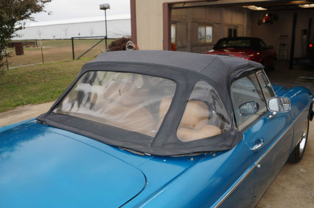1977 mgb no reserve