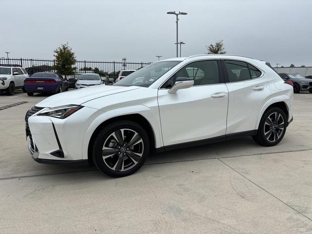 2022 lexus ux 200 base
